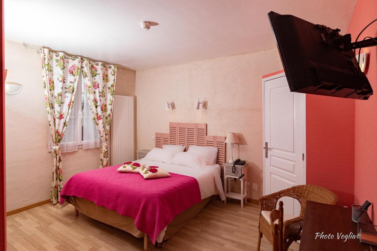 Logis Auberge Le Colombien - Hotel Et Restaurant Villandry Εξωτερικό φωτογραφία