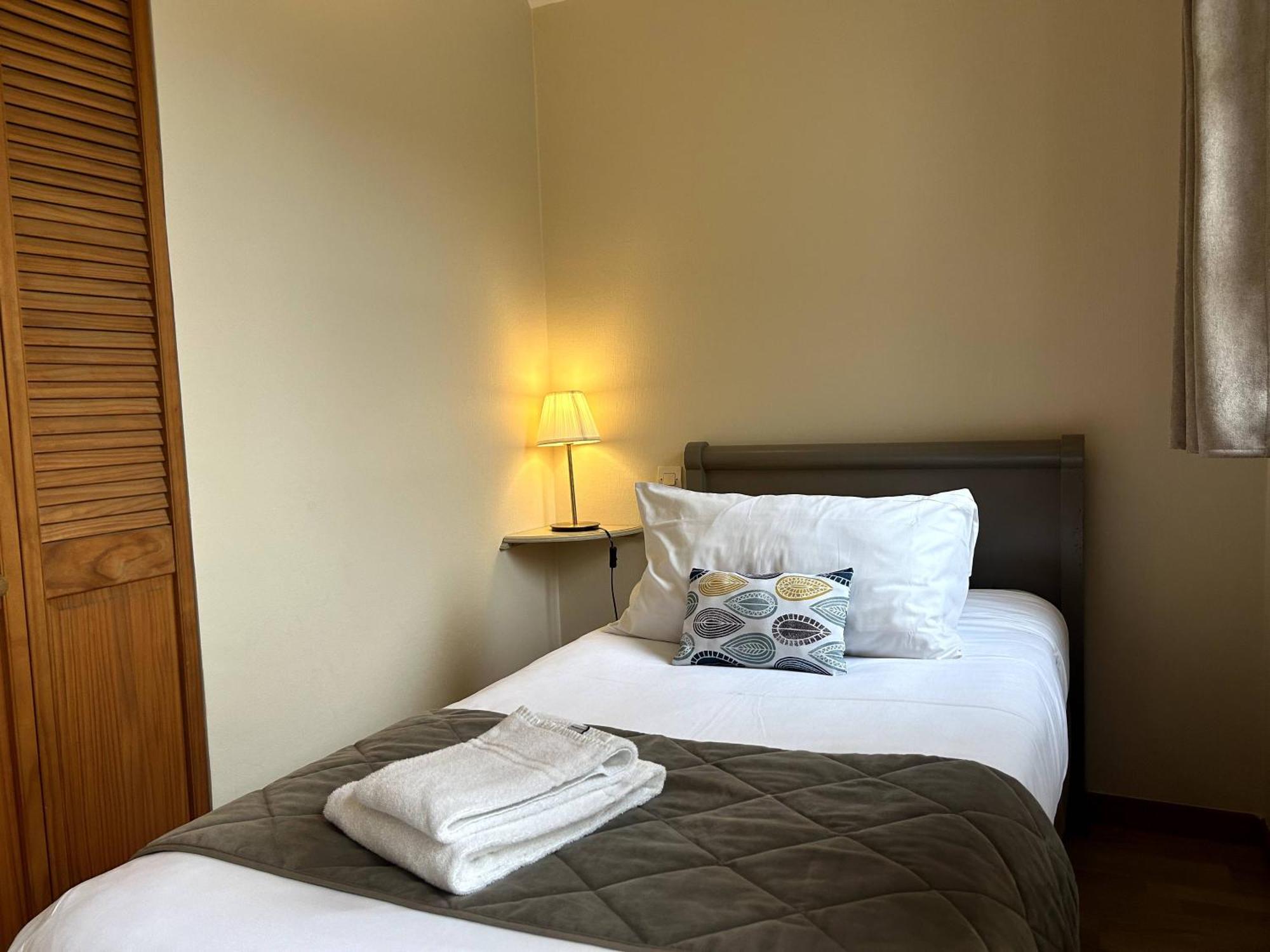 Logis Auberge Le Colombien - Hotel Et Restaurant Villandry Εξωτερικό φωτογραφία