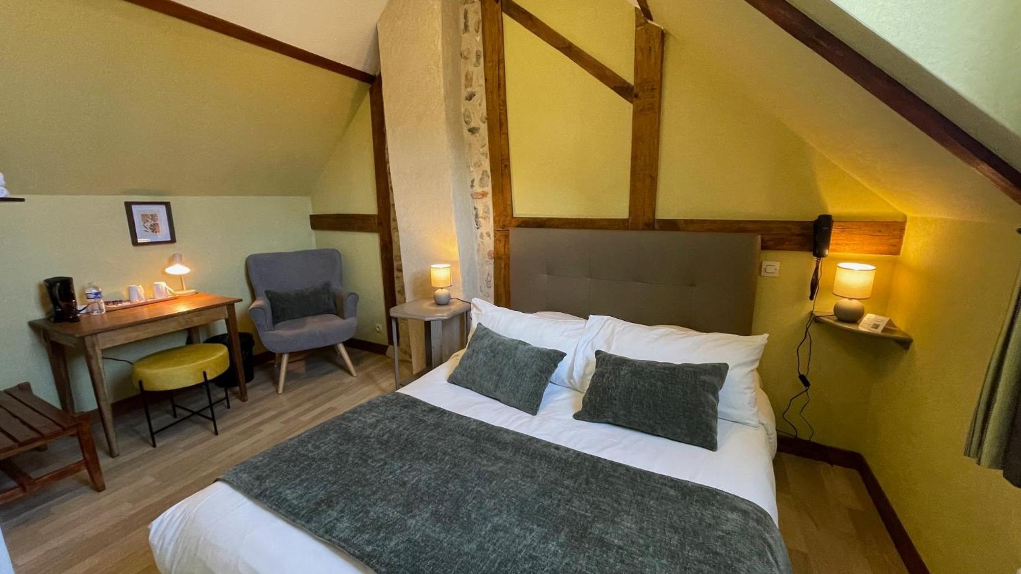 Logis Auberge Le Colombien - Hotel Et Restaurant Villandry Εξωτερικό φωτογραφία