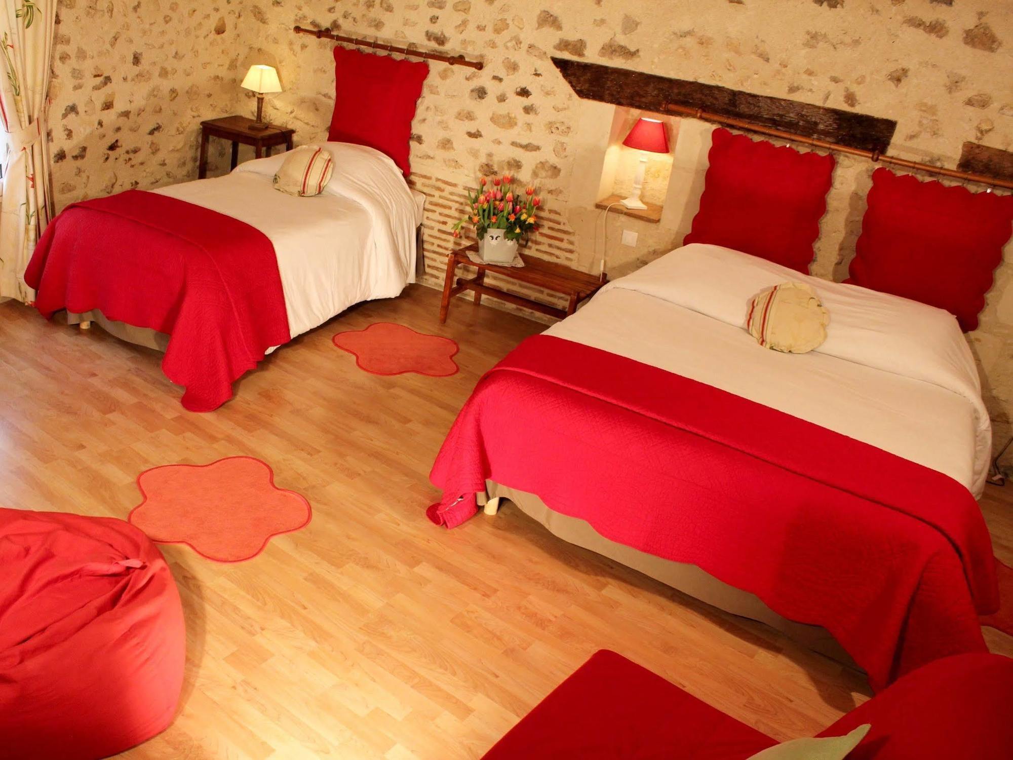 Logis Auberge Le Colombien - Hotel Et Restaurant Villandry Εξωτερικό φωτογραφία